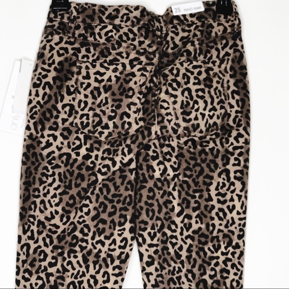 WILLIAM RAST Mid Rise Perfect Skinny Denim Pants - Picture 8 of 9